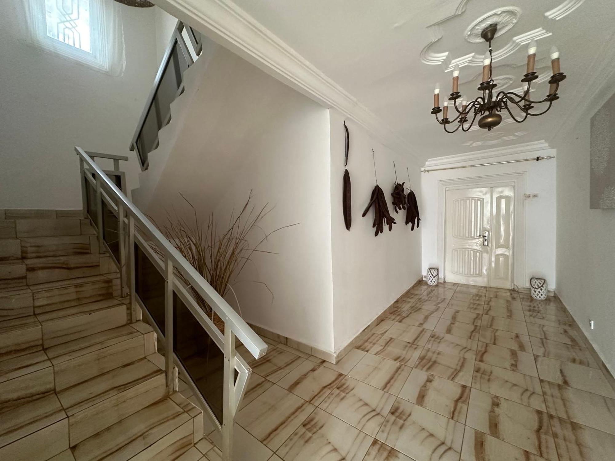 Fhs Foundation House Bijilo Bagian luar foto