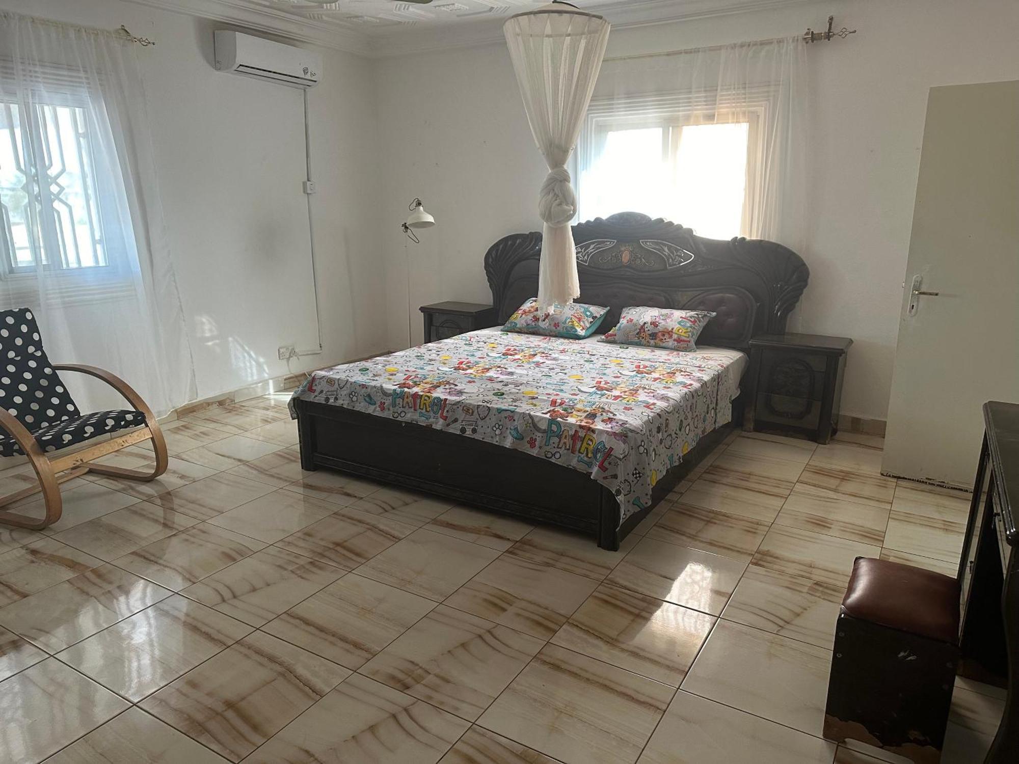 Fhs Foundation House Bijilo Bagian luar foto
